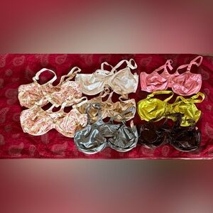 Lot of 8 40C Victoria’s Secret racerback bras